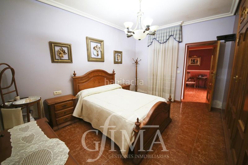 Foto 40e3b3f7-ae28-4d66-b72c-aa009d8df57f. Casa amb calefacció aparcament a Tomelloso
