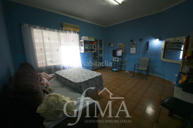 Foto d03d683e-f517-424f-ae5f-c34f88170425. Casa amb calefacció aparcament a Tomelloso