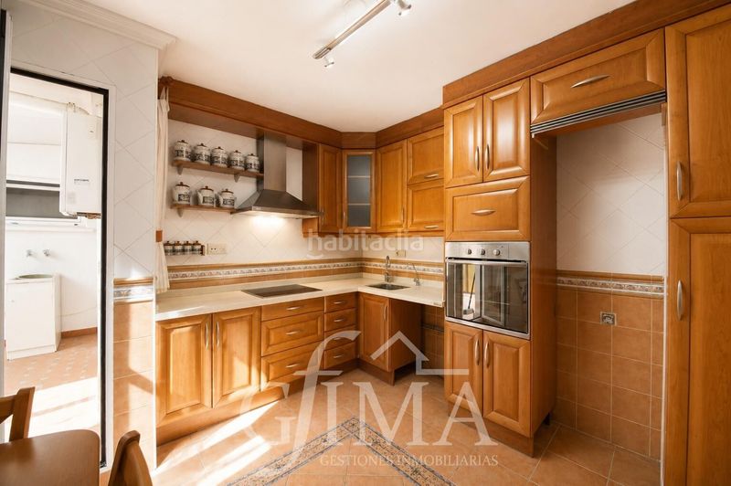 Foto bd98a686-b19c-400a-8d56-bb53ceee7a6f. Pis amb calefacció aparcament a Tomelloso