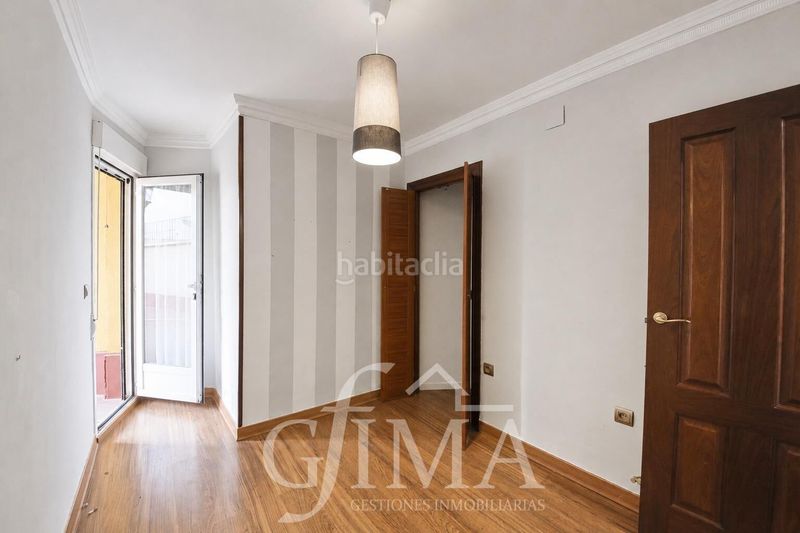 Foto bec93972-6d6a-4fab-8fb0-c30bafc7e4b7. Pis amb calefacció aparcament a Tomelloso