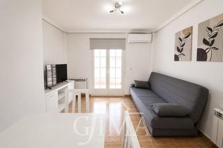 Lloguer Pis a Tomelloso. Ático en alquiler en zona cdon victor 2 habitaciones y terraza