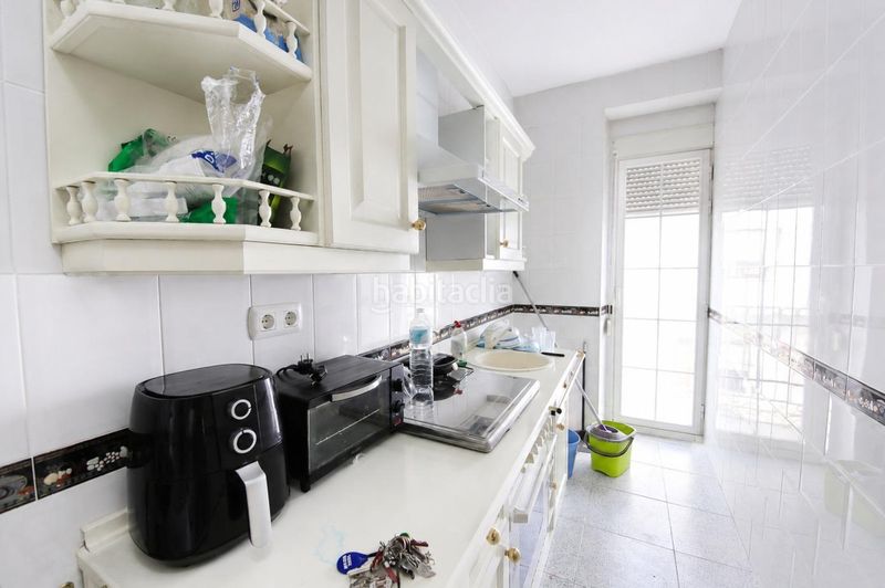 Foto 4433b33f-04ce-446c-a237-44522eb87fb8. Edificio  esquina con csocuellamos camalia cepeda 4 apartamentos y local en Tomelloso