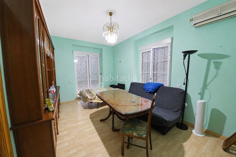 Foto e173d497-b84a-4afd-8f61-ed9e21ed16a4. Edificio  esquina con csocuellamos camalia cepeda 4 apartamentos y local en Tomelloso