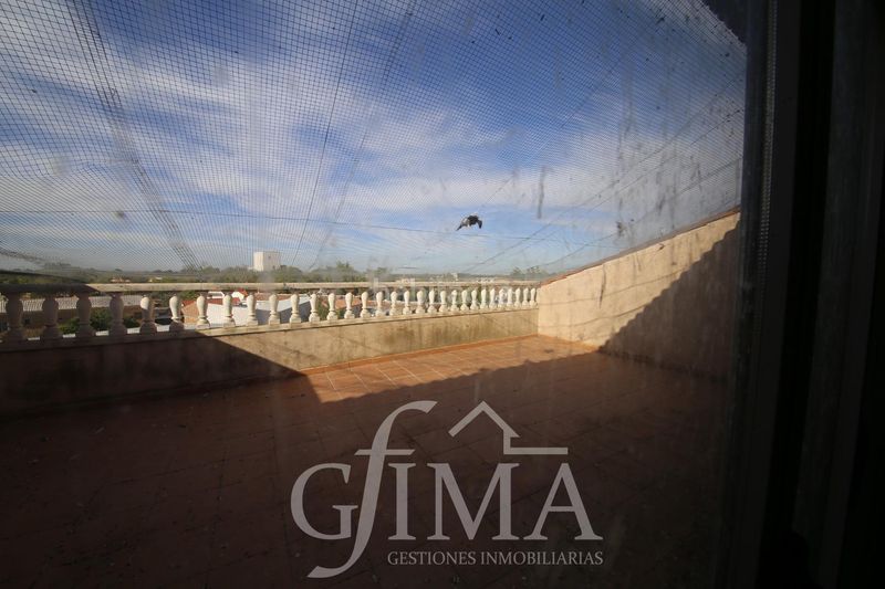 Foto 401c78d9-ddb5-471f-bdc1-ef0f64253e55. Edificio in Argamasilla de Alba