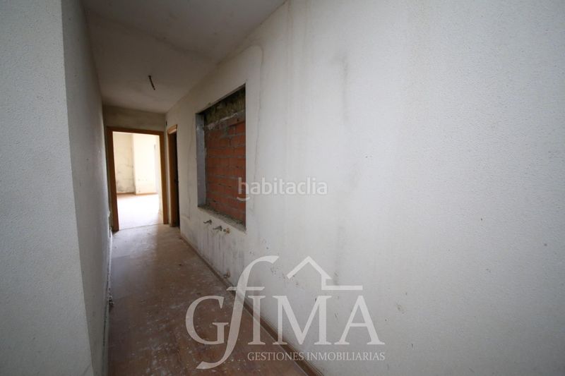 Foto a61533e5-9b95-4f10-a2bd-33324127c2a2. Edificio in Argamasilla de Alba