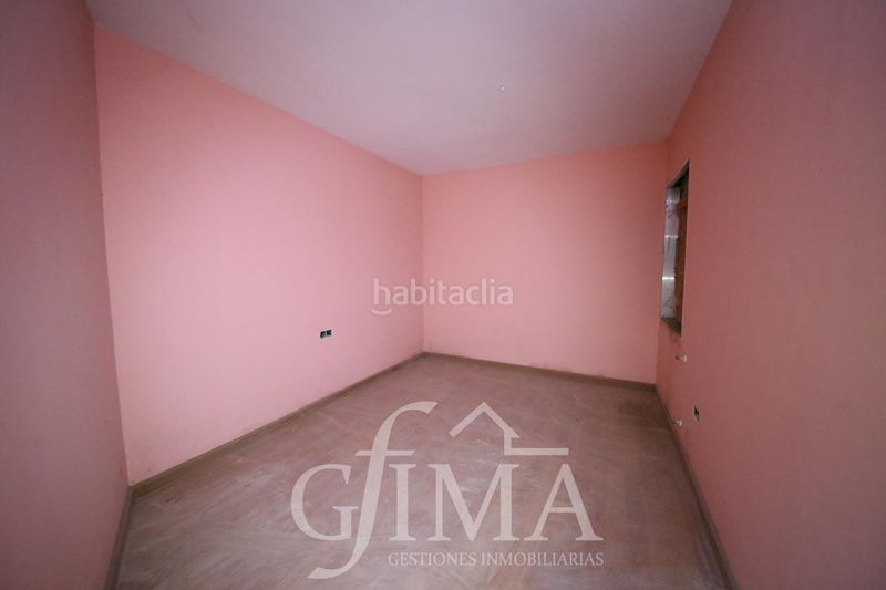 Foto b1fecd0a-61ad-4496-b261-bbe718fab3aa. Edificio in Argamasilla de Alba