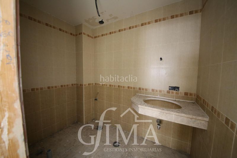 Foto b8c21e64-06e5-45bf-b81b-70a9549cacf0. Edificio in Argamasilla de Alba