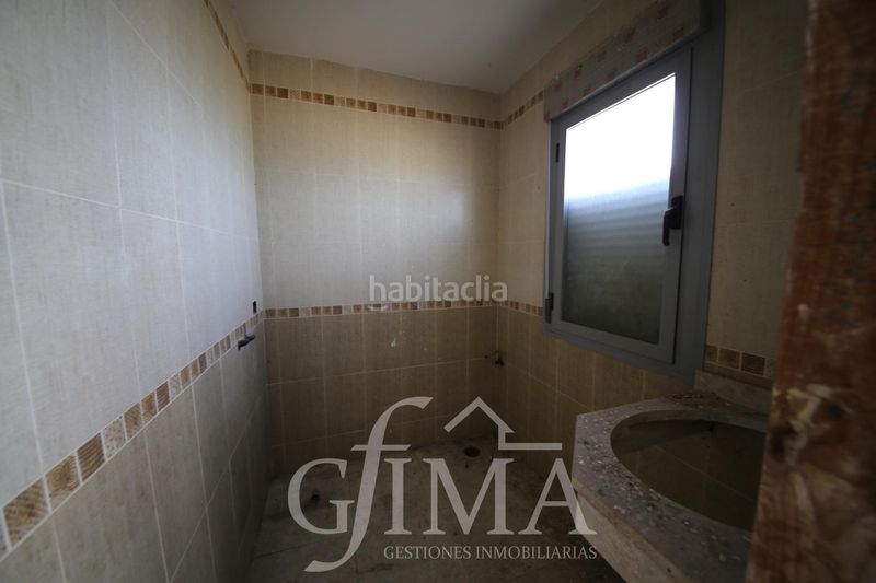 Foto db988cbf-be82-4aaf-9157-7acb4bbdb06c. Edificio in Argamasilla de Alba