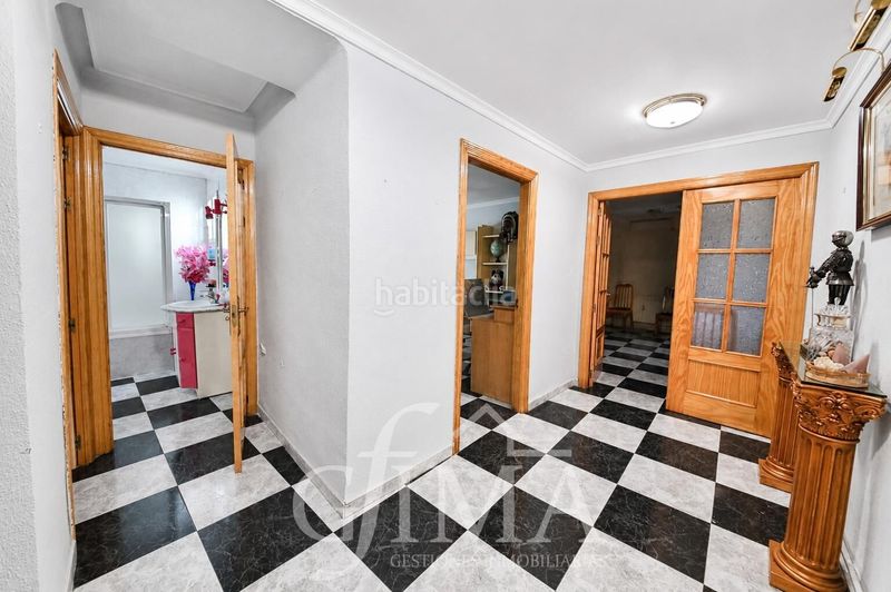 Foto aec87e33-5ea0-4b9f-bf36-0ede2c2dab1a. Casa amb calefacció aparcament a Tomelloso