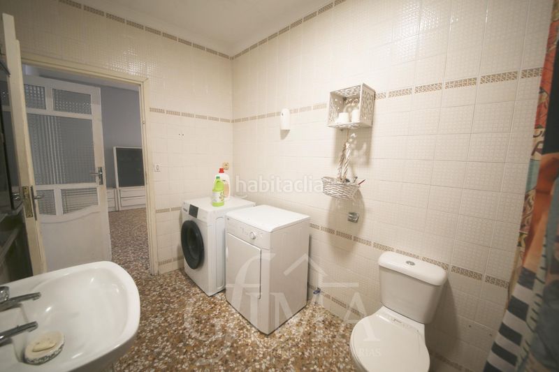 Foto 59744fec-bee8-4a80-bb01-169146f250a5. Haus mit parking in Tomelloso
