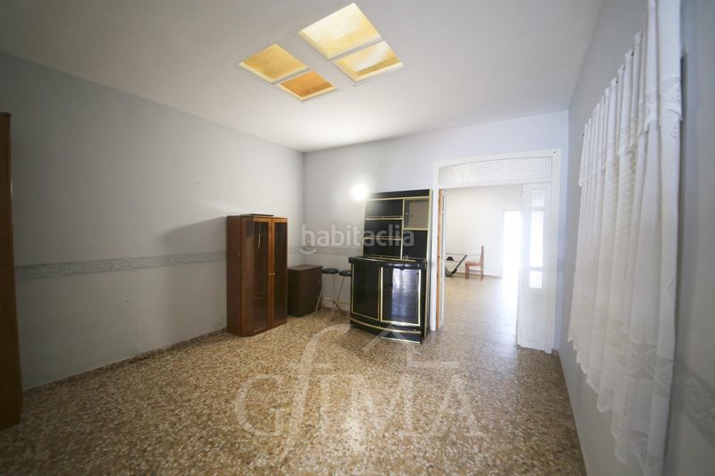 Foto 63b85449-e879-4a3d-9af2-523101f3df0f. Haus mit parking in Tomelloso