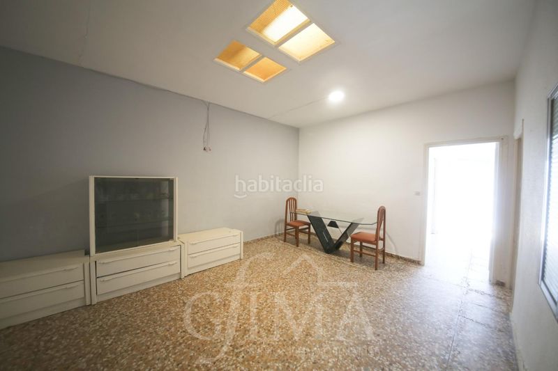 Foto 8be6c2ce-b5a2-4d9d-b4bc-6b94e4454687. Haus mit parking in Tomelloso