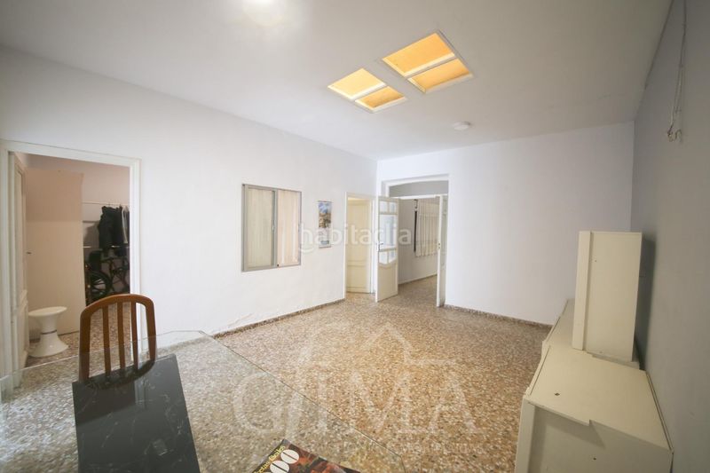 Foto eb4c8b2b-0323-4c99-9a61-347804be1c08. Haus mit parking in Tomelloso
