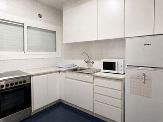 Affitto Appartamento in Sant Narcis. Pis totalment equipat per estudiants, preferentment.