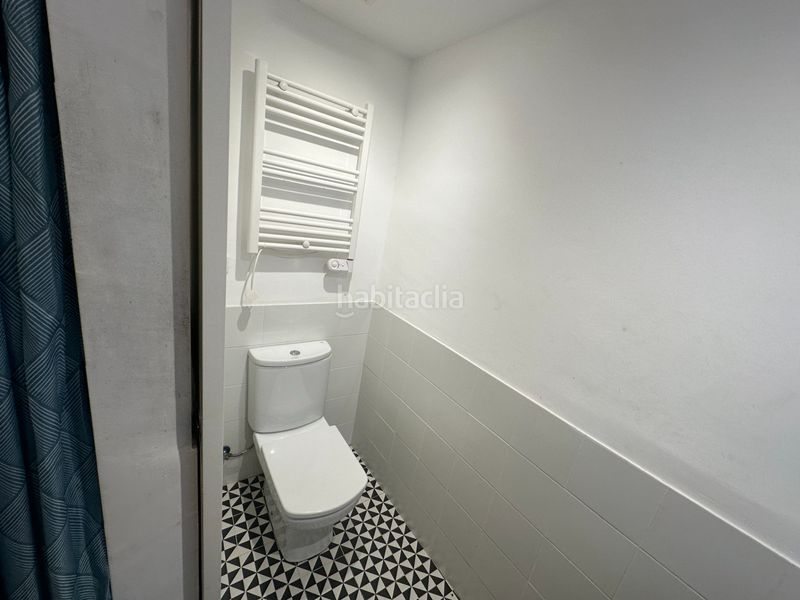 Foto 1eb826a5-29bc-4c14-a84e-e93226aac078. Apartament amb calefacció aparcament a Eixample Sud-Migdia Girona