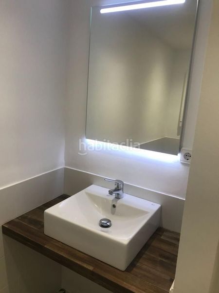 Foto 7d6eedfc-f7f0-4427-a915-4b581db6cdae. Apartament amb calefacció aparcament a Eixample Sud-Migdia Girona