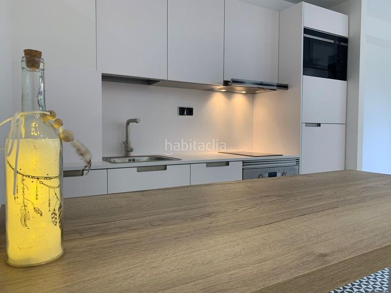 Foto c3e1f4ad-fe56-485c-afd9-b3ebcaef50ea. Apartament amb calefacció aparcament a Eixample Sud-Migdia Girona