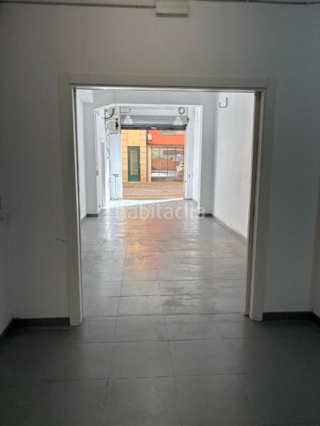 Foto 280a4ea2-d4c0-46aa-8042-c6e2763ded74. Alquiler local comercial local al centre en Eixample Sud-Migdia Girona