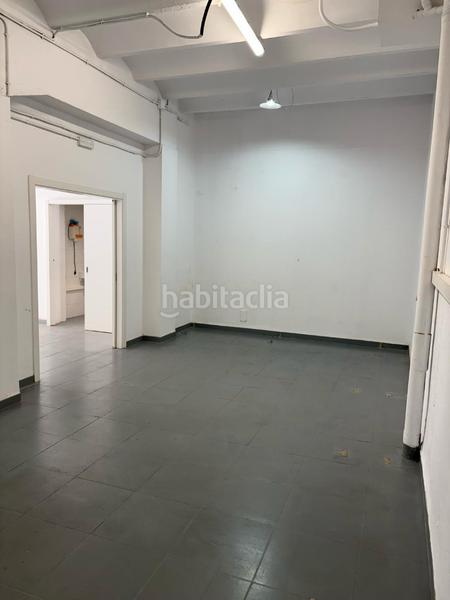 Foto 6a49a7a7-29bb-4301-b34f-22647ffa5d06. Alquiler local comercial local al centre en Eixample Sud-Migdia Girona