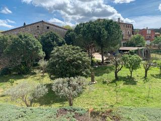 Miete Haus in Celrà. Casa de poble a celra