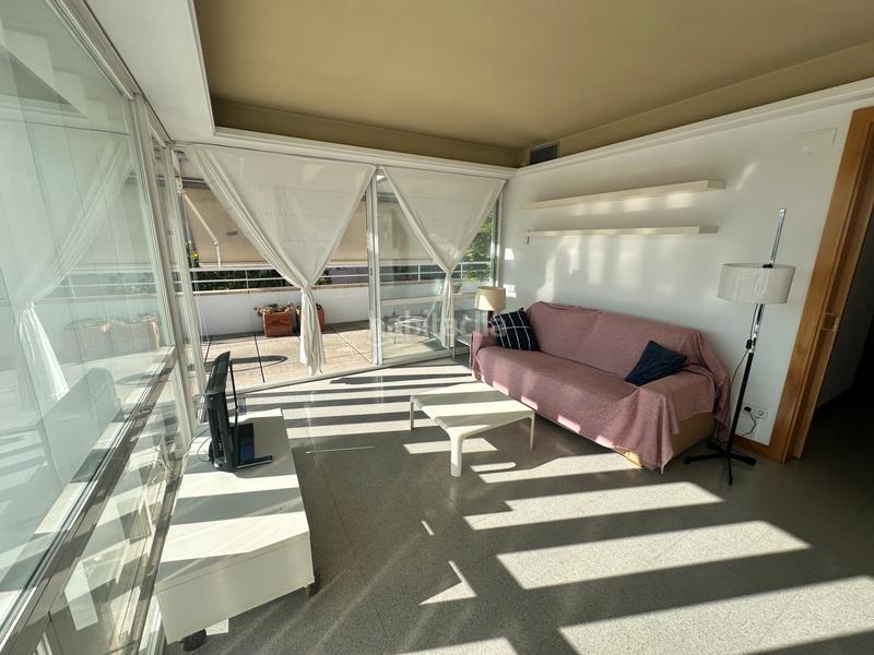 Foto 84ac19b7-fa5d-4f91-b97d-4b48d783ad80. Location attique dans Eixample Sud-Migdia Girona