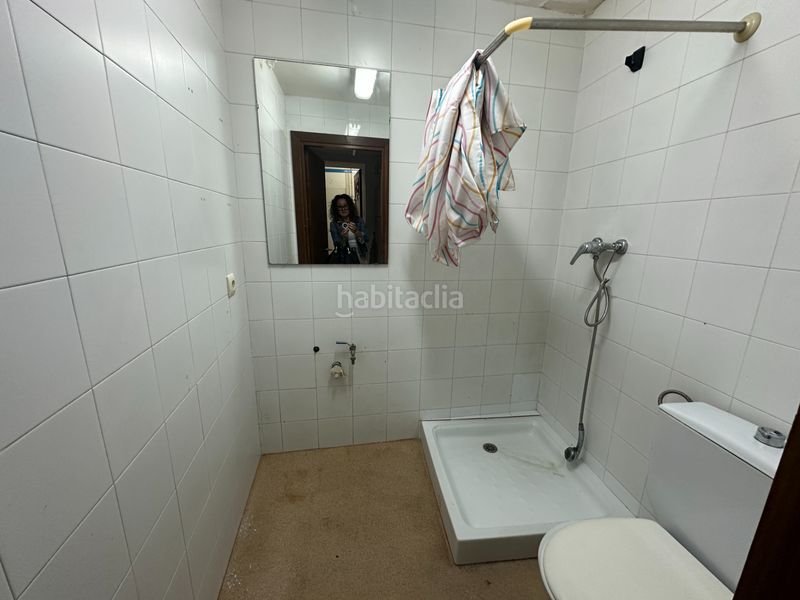 Foto 97074f9a-c424-4a03-a74d-556743e622c4. Local comercial a Bisbal d´Empordà (La)