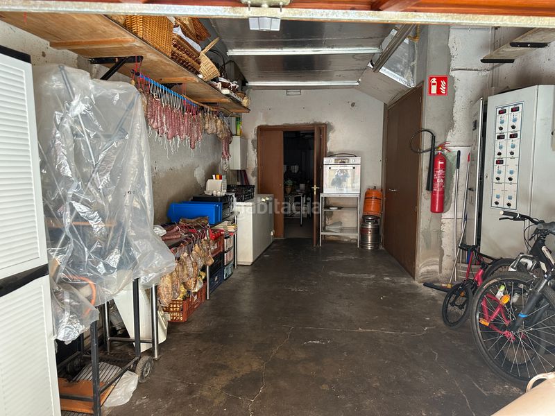 Foto f242e9c7-0199-47c7-b9a0-b9787e14bdf0. Local comercial a Bisbal d´Empordà (La)