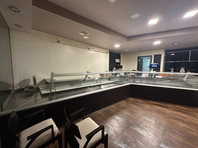 Foto f6a6102b-4898-489d-94a1-fd1b6944b106. Local comercial a Bisbal d´Empordà (La)