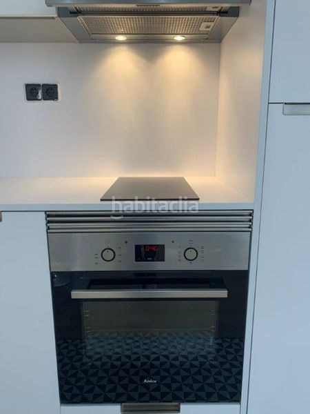 Foto d1760e3a-080d-49dd-a339-82925a3fdcd2. Loft amb calefacció a Eixample Sud-Migdia Girona
