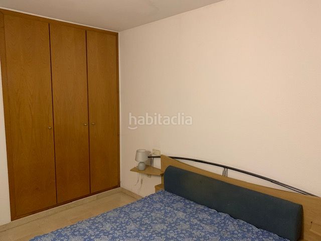 Foto 07305e65-15f0-449a-92a5-21e74ddb0d80. Àtic amb xemeneia calefacció aparcament a Montilivi Girona