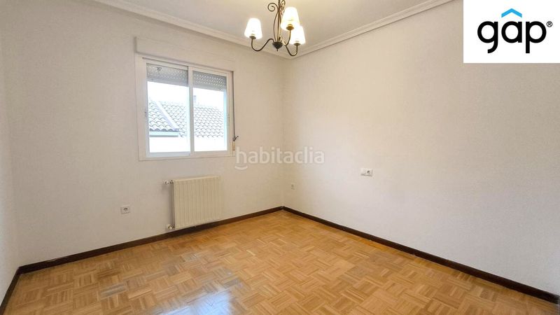 Foto fcce9f1a-0064-422a-8bb8-1e1e48ac5695. Casa adossada amb calefacció aparcament a San Fernando - Carretera de Valencia Cuenca