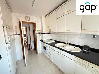 Pis a San Fernando - Carretera de Valencia. Piso en venta en san fernando