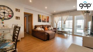 Flat in Alameda. Impecable piso en venta en fuente del oro. trastero incluido.