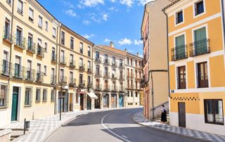 Appartamento  Calle de calderón de la barca. Oportunidad a la venta en pleno centro de cuenca