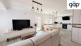Appartement à Centro. Piso en venta en el centro totalmente reformado.
