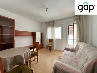 Location Appartement  De colón. Piso en alquiler de estudiantes en calle colón