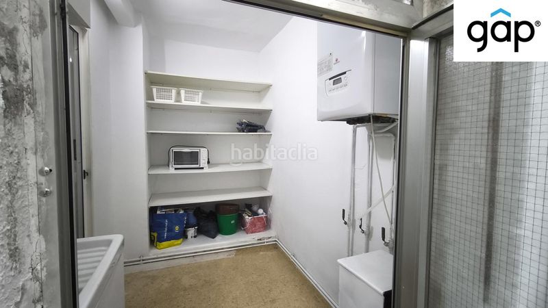Foto 1a01e0e1-79bb-4c39-8b8b-a228c6180510. Rent flat with heating in Centro Cuenca