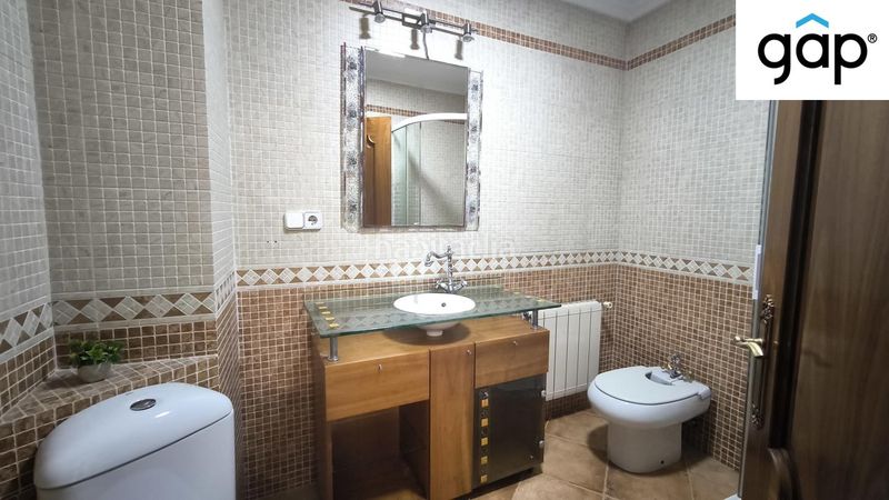 Foto 48e298b0-afd6-4820-957d-b06d97f12b13. Rent flat with heating in Centro Cuenca