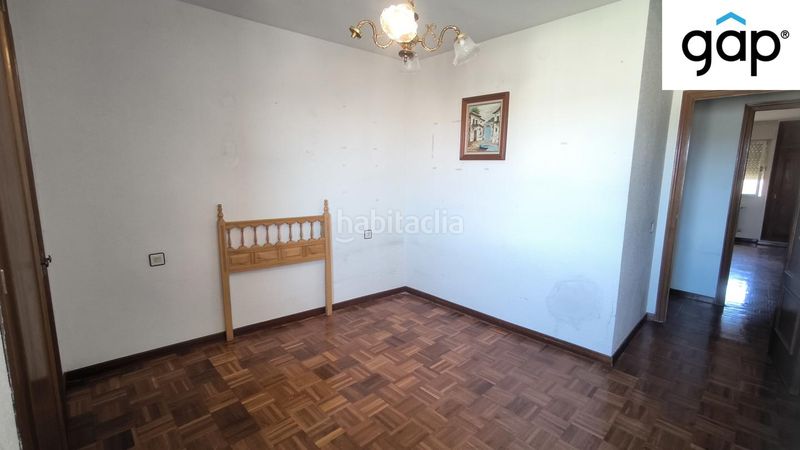 Foto 77d66844-ee8b-4e7b-a3f9-0e754f0248d8. Pis amb calefacció aparcament a Centro Cuenca