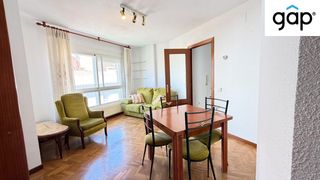 Miete Etagenwohnung  Calle de colón. Piso de alquiler en el centro de cuenca hasta junio de 2027!