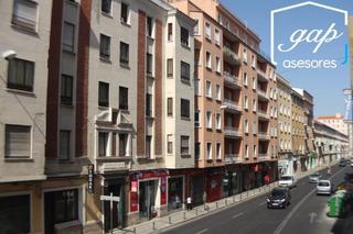 Lloguer Local Comercial  Avenida república argentina. ¡local en el centro de cuenca!