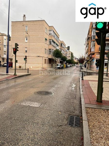 Foto 6deb6ec1-ded2-40b8-a6d7-d54b6aaf64a4. Lloguer local comercial a Centro Cuenca