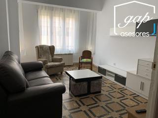 Location Appartement  Hurtado de mendoza. Piso en el centro para estudiantes