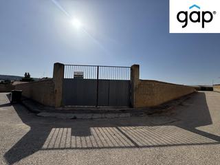 Terreny residencial  Reyes católicos. Se vende terreno urbano en villares del saz