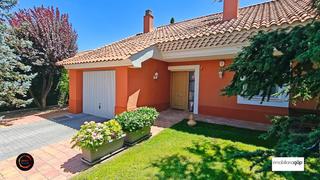 Casa a Chillarón de Cuenca. Impecable chalet independiente. señorio del pinar.