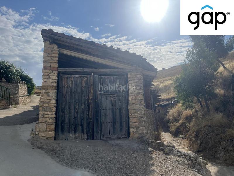 Foto c83fa067-516e-4fbc-9d5c-3a783a1ea29f. Terreno residencial almacen en venta en Fuentes
