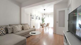 Miete Etagenwohnung in Centro. Impecable piso en alquiler. zona centro.