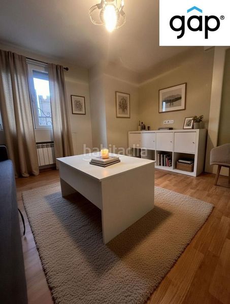 Foto c273efbf-0b37-487a-aaac-14c73c1489fc. Rent flat with heating in Centro Cuenca