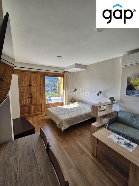 Foto 6e5576f6-6ea9-426f-b7a4-ae4075337bb1. Miete studiowohnung mit heizung in Casco Histórico Cuenca