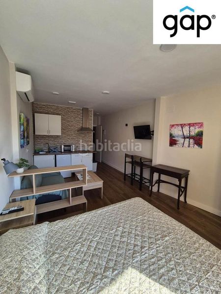 Foto 4a225775-d636-46f1-a00e-8083872b6d01. Rent studio with heating in Casco Histórico Cuenca